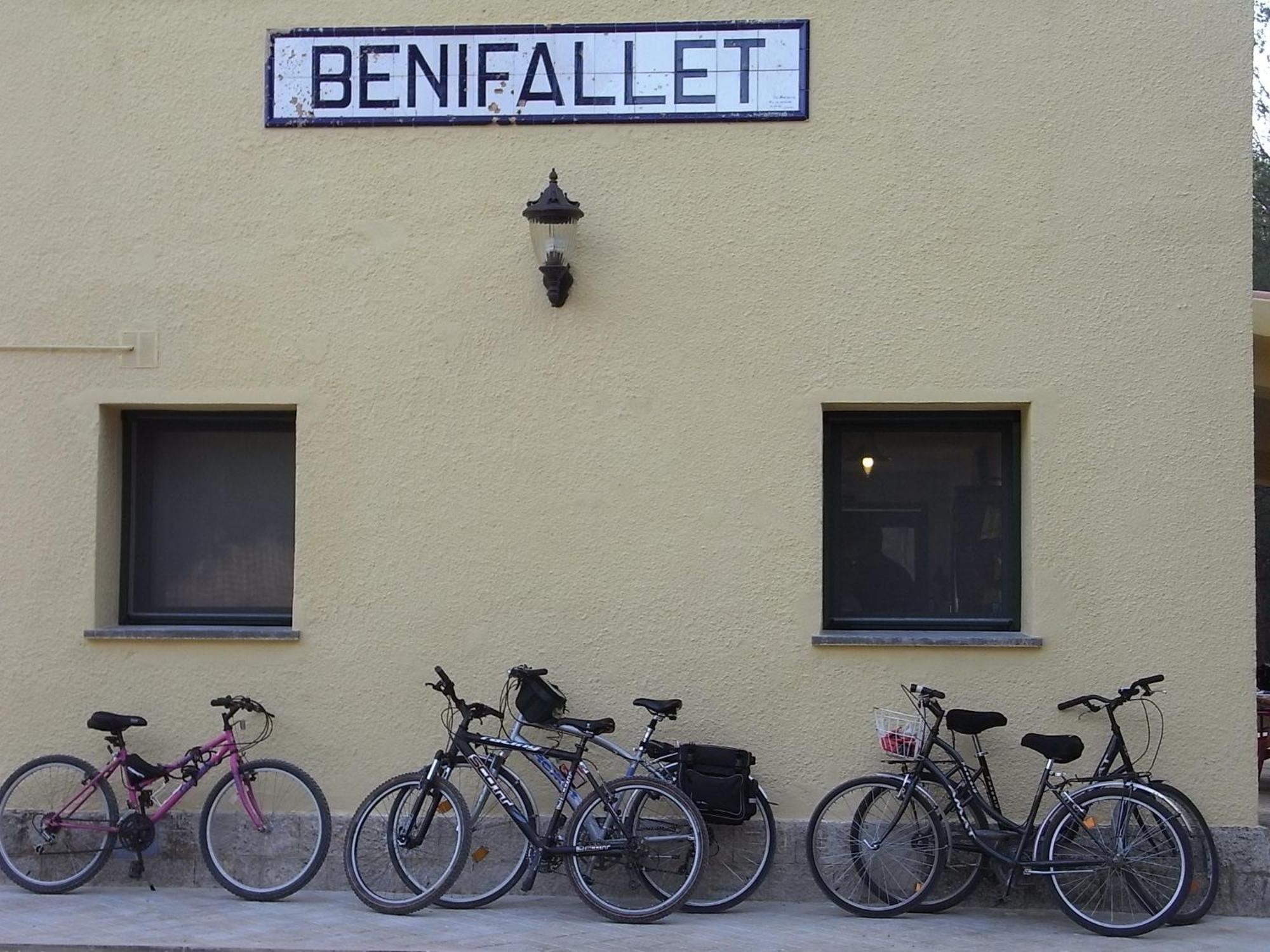 Antiga Estació de Benifallet Exterior foto